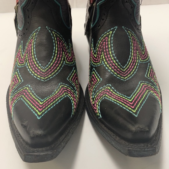 ARIAT Gypsy Soule Indian Feathered Sugar Skull Cowboy boots Don’t Walk In Fear 7 - Picture 7 of 11